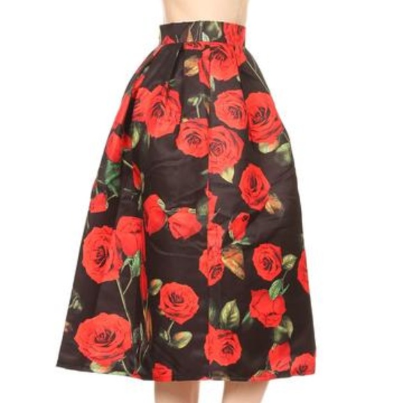 Red Floral Mid Vintage Mid Skirt - Picture 2 of 2